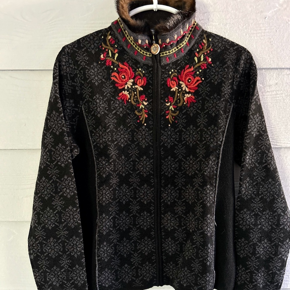 Icelandic Design Sweater